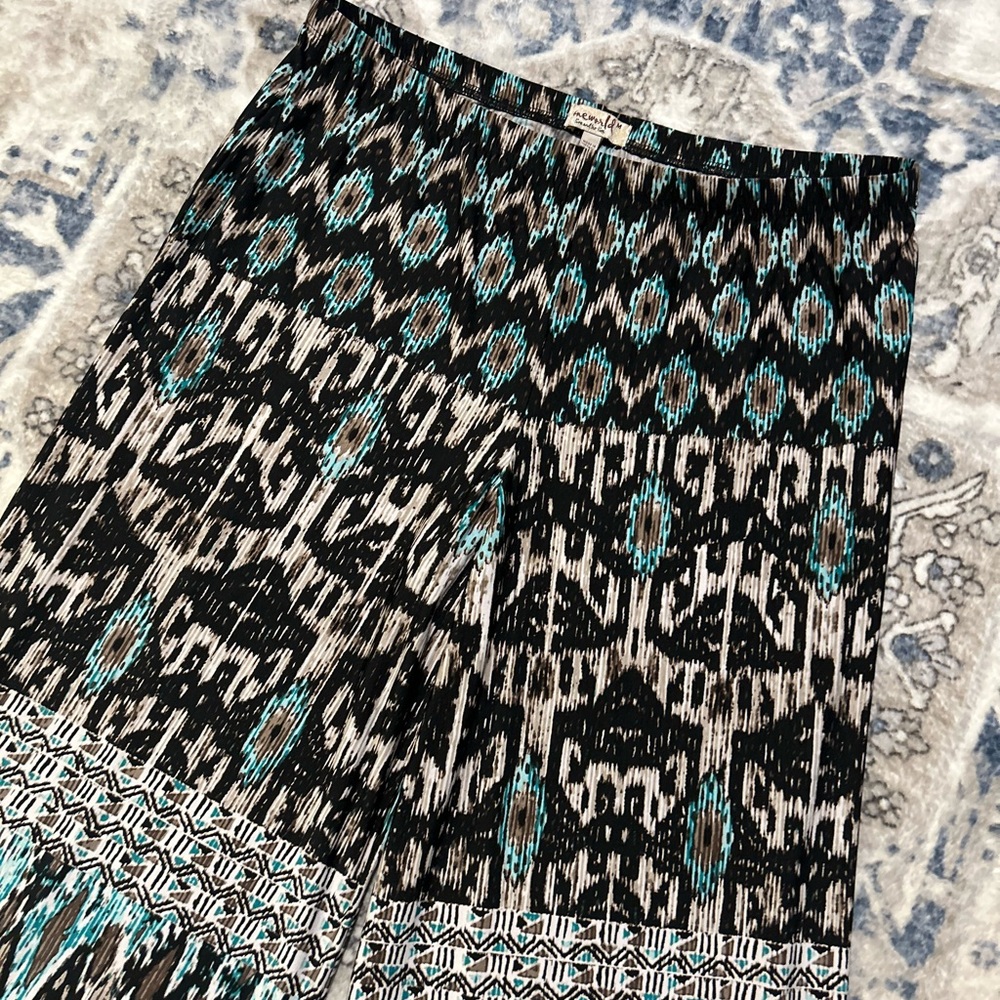One World Patterned Wide-Leg Pants - Picture 2 of 6